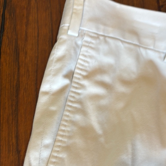 White Flat Front Men’s  Shorts for Casual Wear - Picture 3 of 9